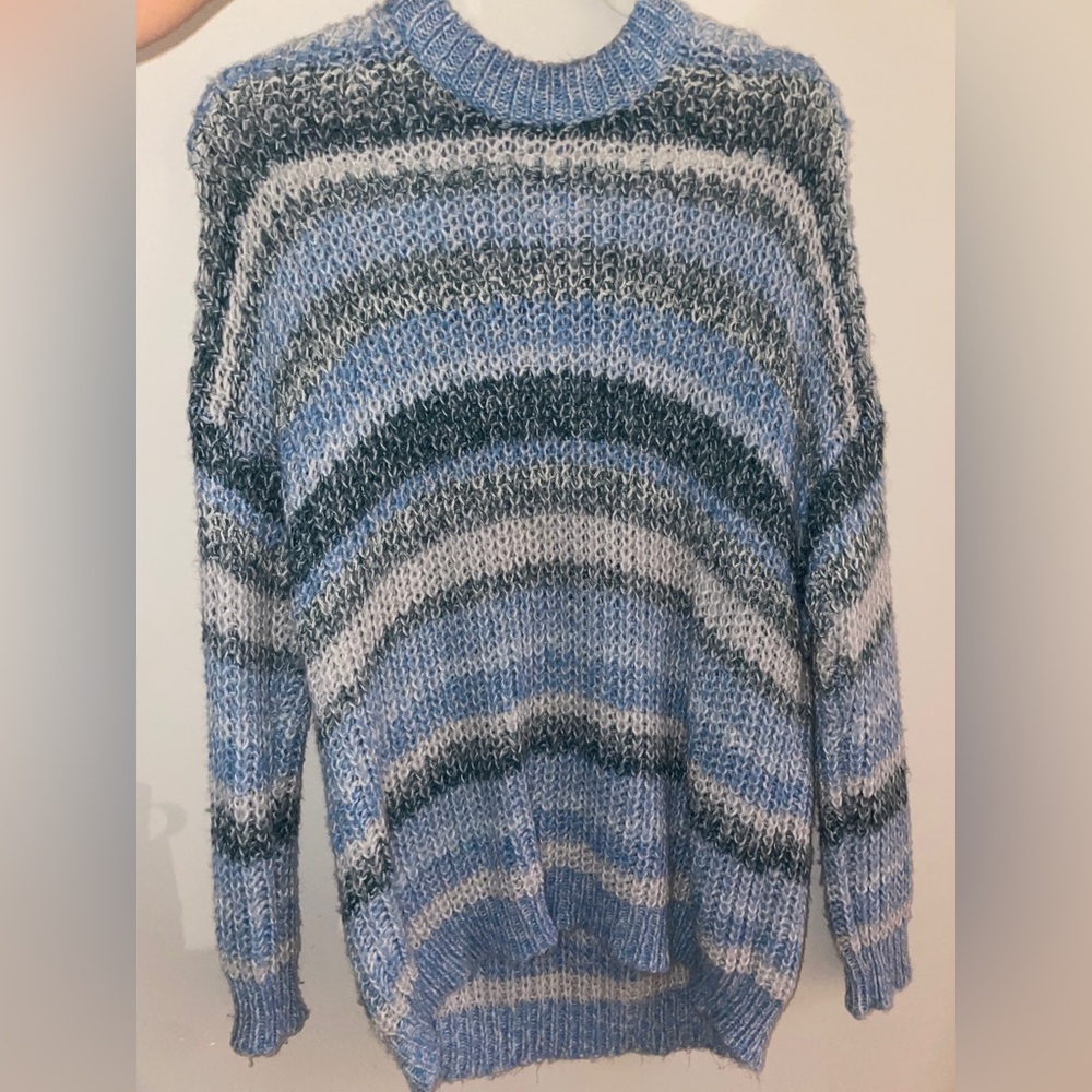 AE oversized sweater